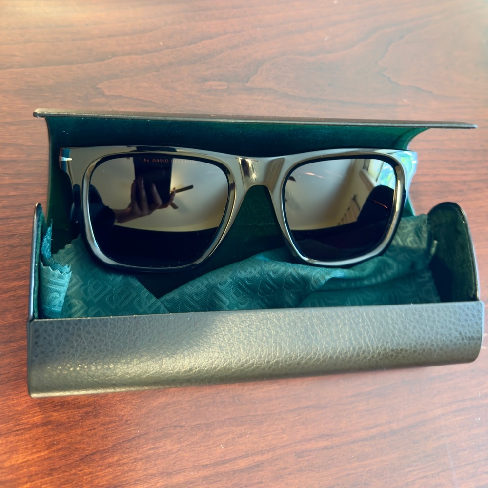 David Beckham Sunglasses – Black Crystal